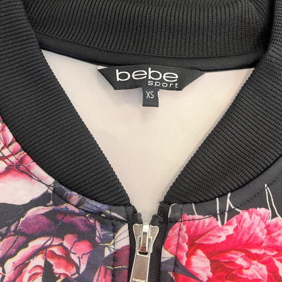 Last chance…Bebe Sport Jacket Black Floral Print Scuba Track Bomber Bling XS - Picture 4 of 7